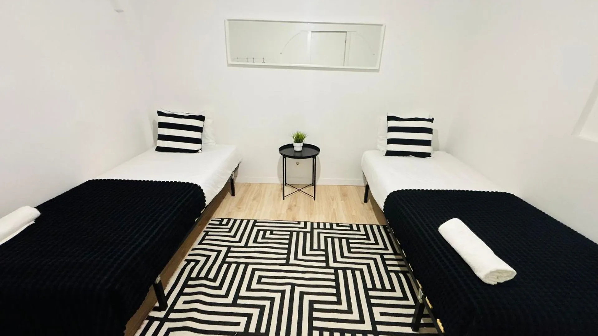 Super Central Rooms In The Centre Of Lisboa Hostel